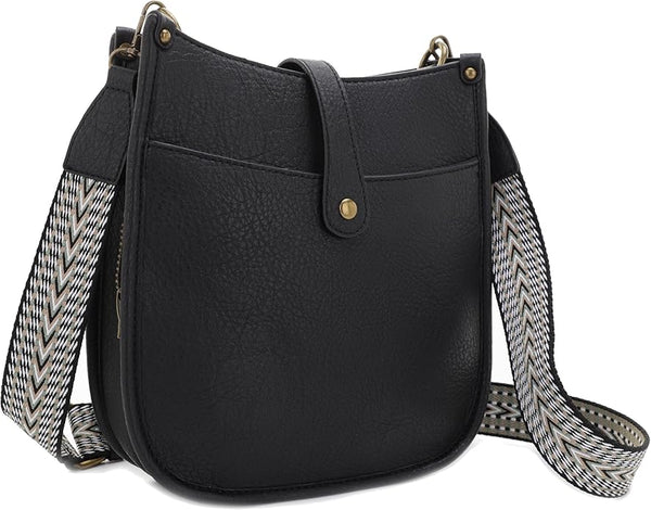 Jessie James Chelsea Concealed Carry Crossbody Hobo